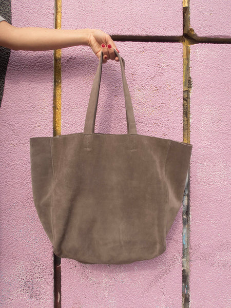 Suede Shopper Behind Marrakech - Red