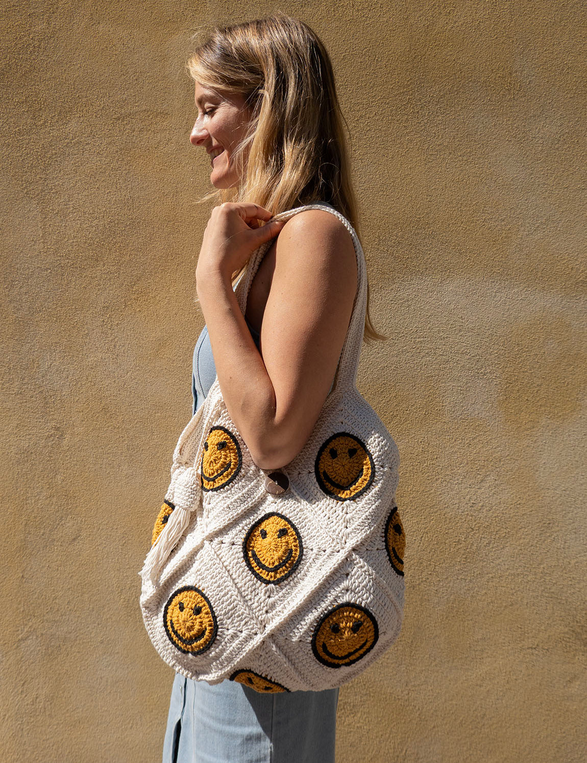 Bali Bag Shopper - White Smiley