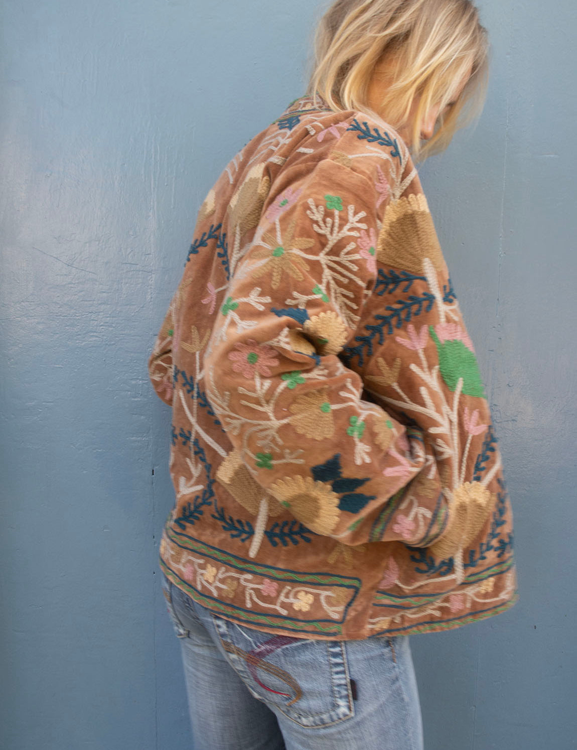 Suzani Jakke - Brown