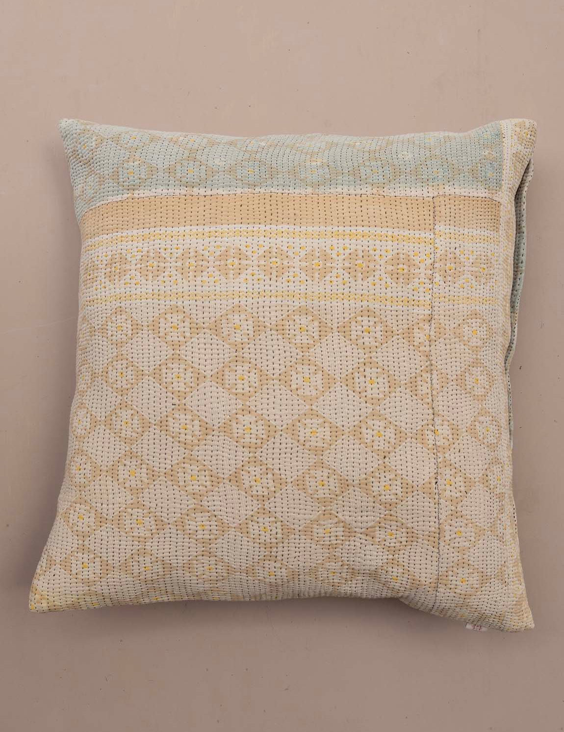 Særligt Kantha Sæt - 9