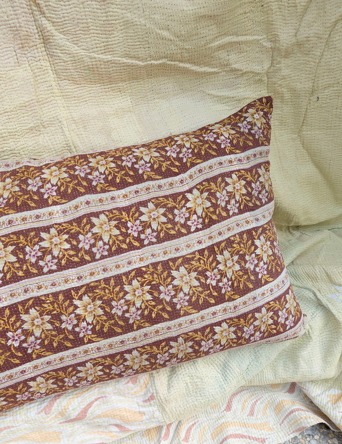 Særligt Kantha Sæt - 29