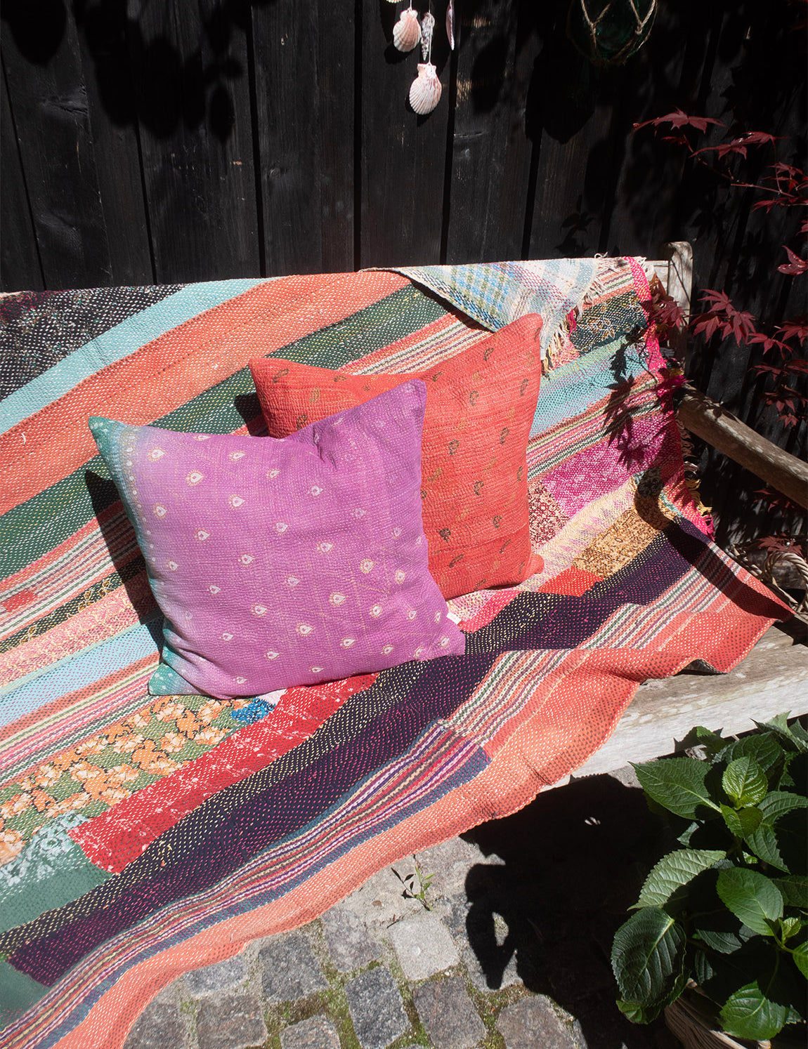Indian kantha cushion M  - 389