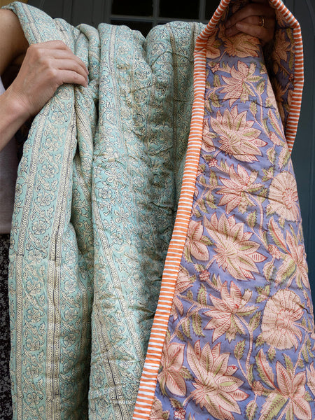 Quiltet tæppe - Soft Blue / Mint