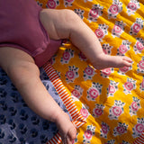 Quiltet babytæppe -  17 Sun Yellow/Warm Blue